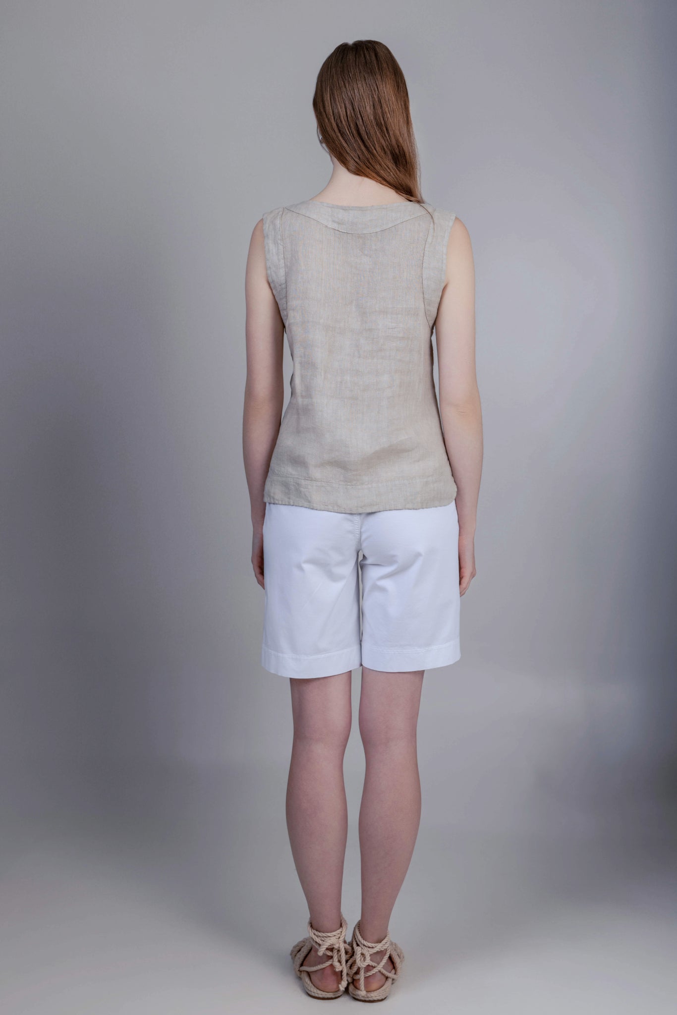 Ingrid Shorts White