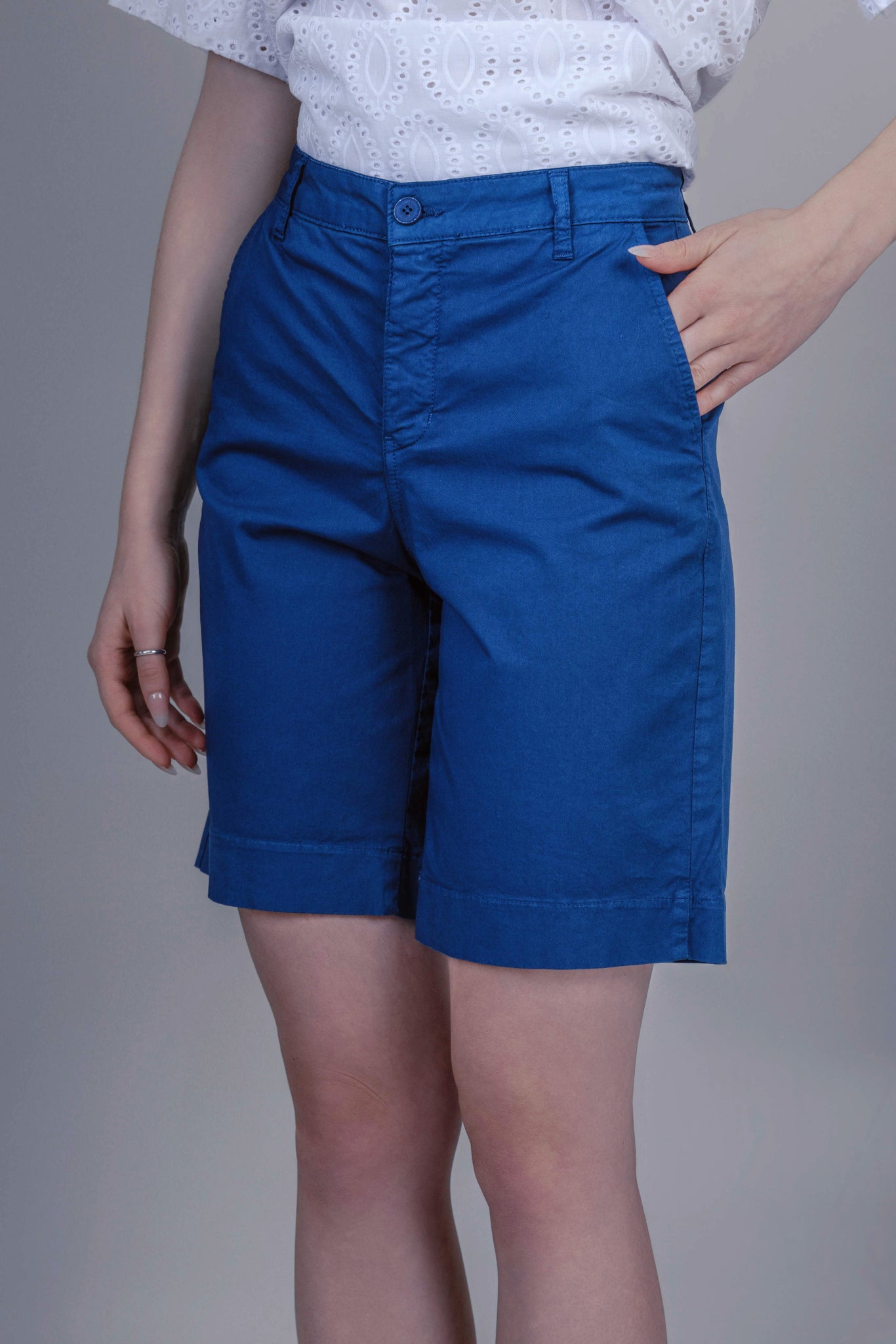 Ingrid Shorts Navy