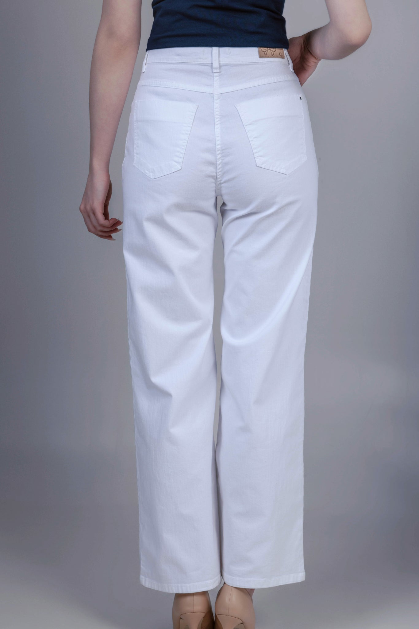 Ottico Jeans White