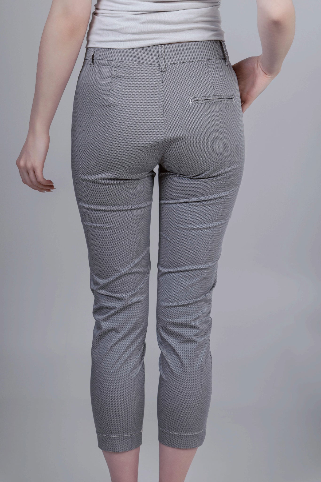 Pantaloni Trousers