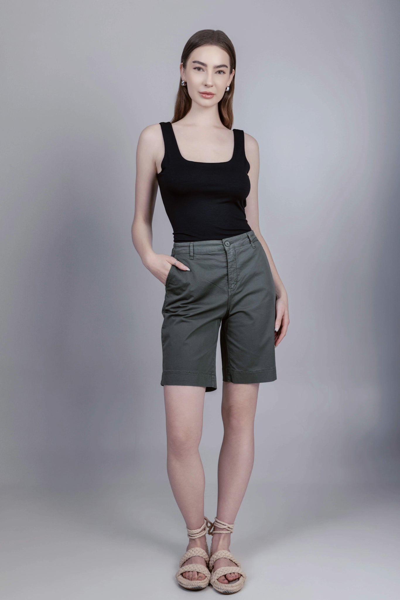 Ingrid Shorts Khaki Green