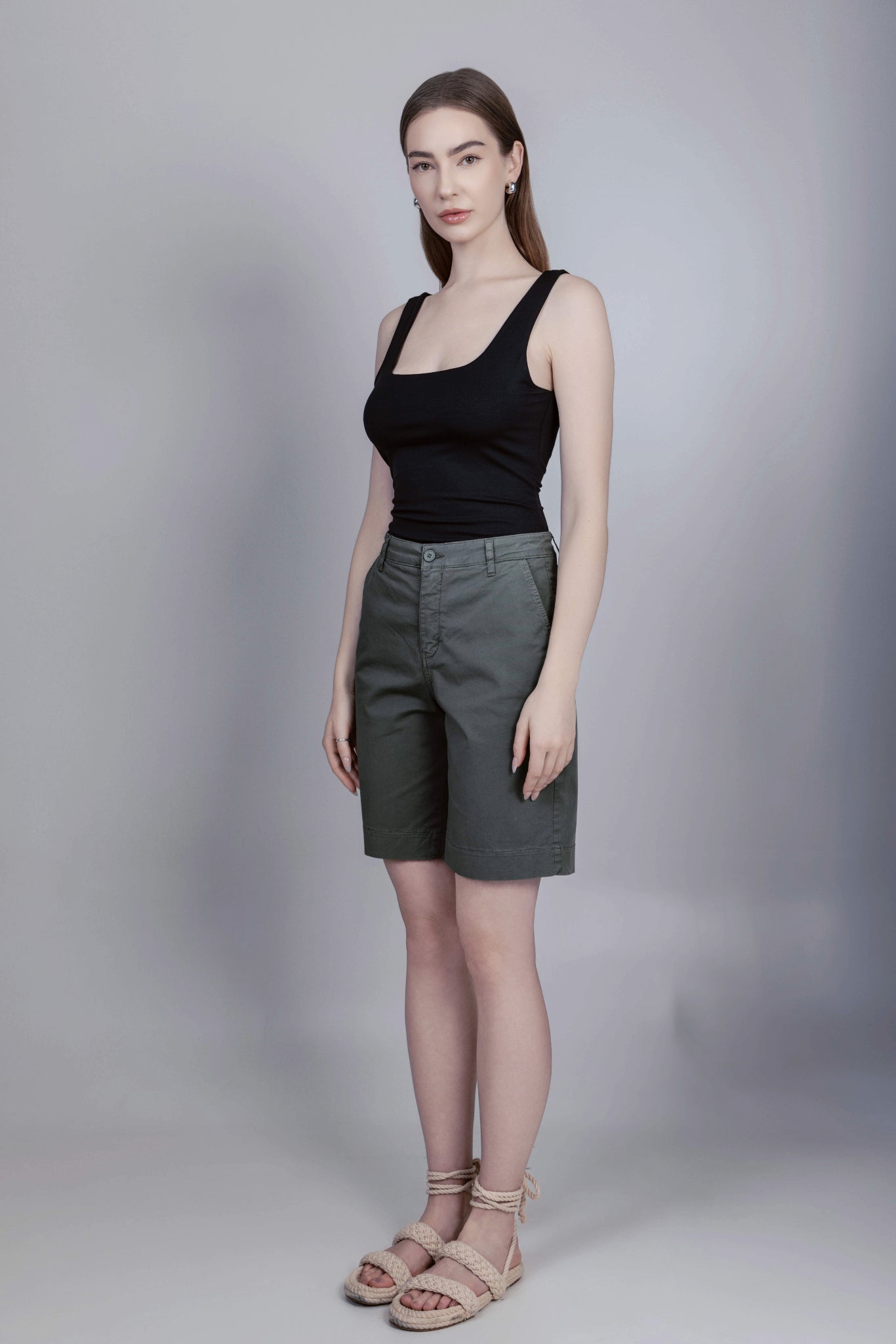 Ingrid Shorts Khaki Green