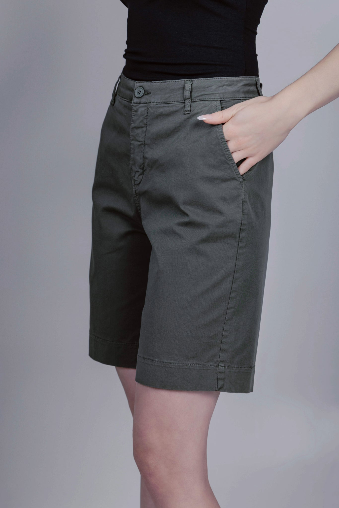 Ingrid Shorts Khaki Green